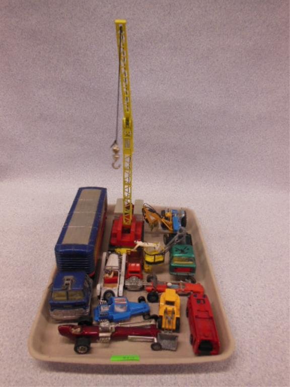 10 Vintage Corgi vehicles (1 of 3)