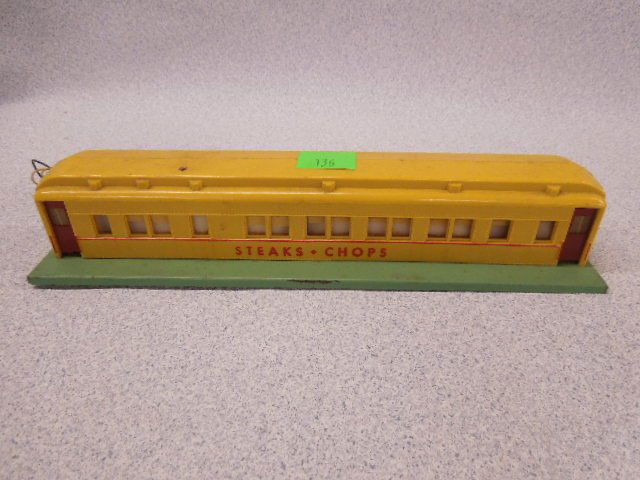 Vintage Amer Flyer diner accessory (1 of 4)