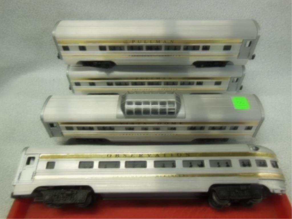 Lionel post war aluminum O gauge RR cars (1 of 4)