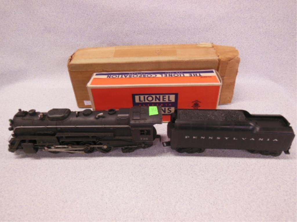 Lionel post war, O gauge Pennsylvania Railroad ste: Lionel post war, O gauge Pennsylvania Railroad steam locomotive 736 and tender, 2046W, smoke and magne - traction, operating instructions, with original box for tender Condition; some wear from age an