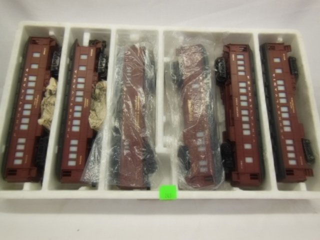 6 Lionel O gauge PRR illuminated passenger & other cars (1 of 5)