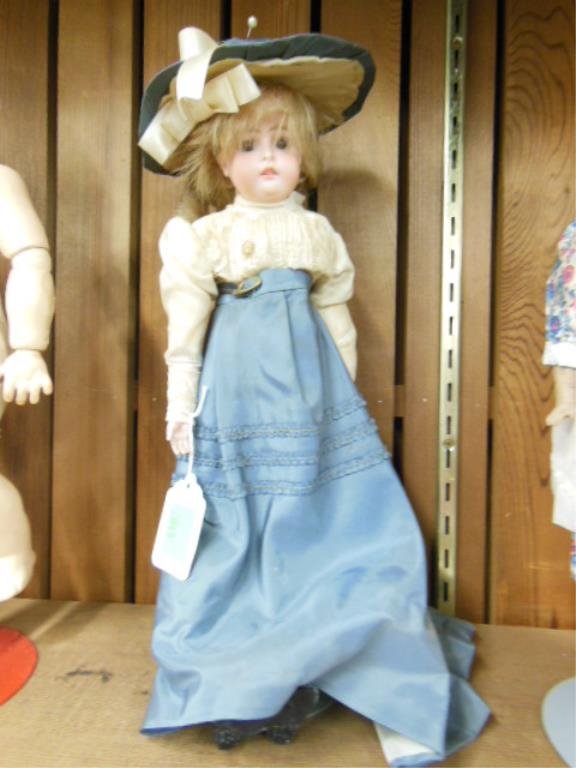 Vintage German shoulder & Bisque head doll, painted fac (1 of 4)