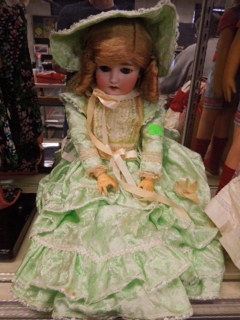 C.M. Bergmann Simon &Halbig, German bisque head doll (1 of 4)