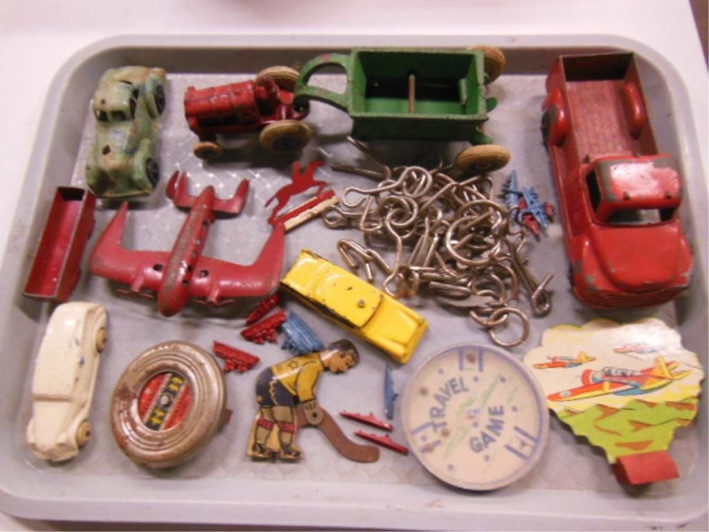 Lot Vintage Toy Trucks, Games & Other (1 of 8)