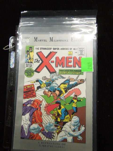 2 X-Men Comic Books (1 signed) (1 of 3)