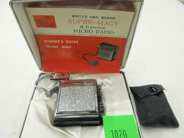 Macy's Own Supre-Macy Micro Radio Model 8001 (1 of 5)