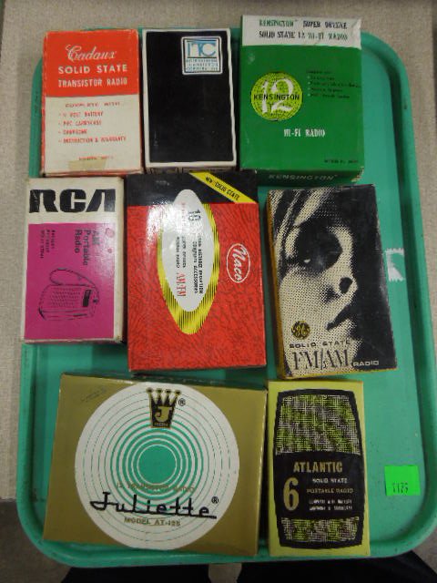 Tray Lot of Assorted Transistor Radios (1 of 5)