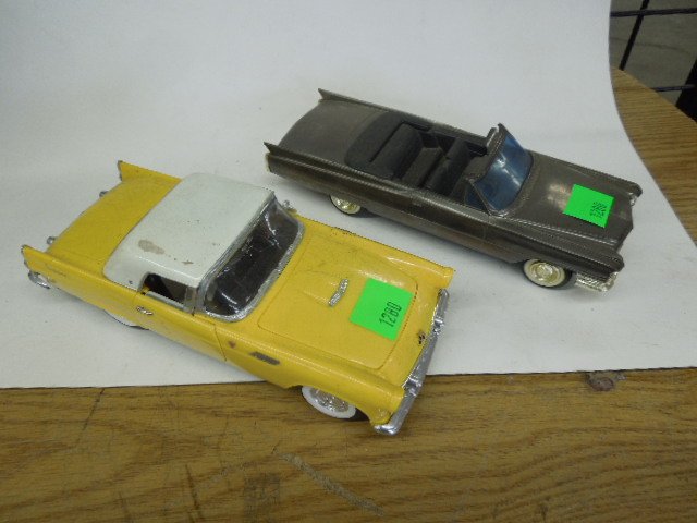 Pr. of Classic Car AM Transistor Radios (1 of 8)