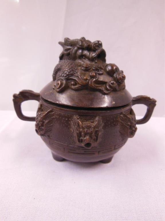 Chinese Bronze Incense Jar (1 of 4)