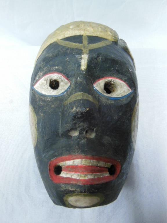 Vintage Ecuadorian Indian Face Mask (1 of 5)