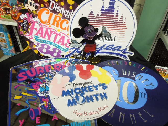 5 Disney Event Signs, plus banners (1 of 10)