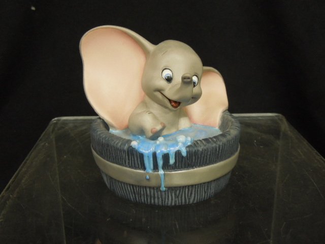 WD Classics Collection Dumbo (1 of 4)