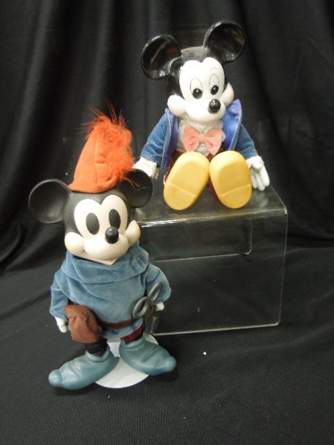 2 Musical Mickey Figurines (1 of 3)