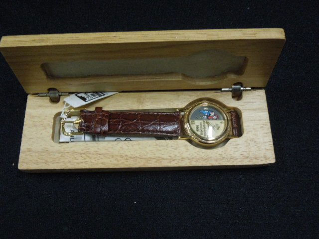 Sutton 1994 Disneyana Convention Watch (1 of 4)