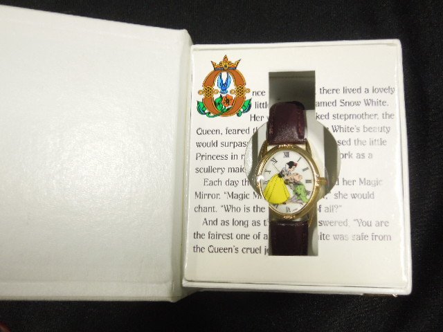 Fantasma Snow White & The Seven Dwarfs Watch (1 of 3)