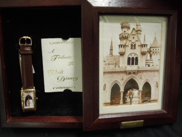 "A Tribute to Walt Disney" Fossil Watch (1 of 3)