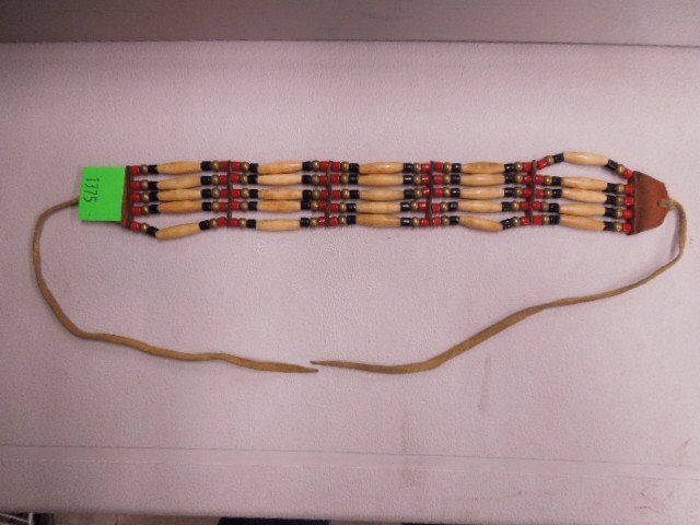 Native American Indian Choker Necklace: Native American Indian Choker Necklace, measures 33 1/2" end to end. CONDITION: Good, minor wear.