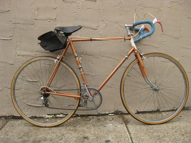 raleigh sportif road bike