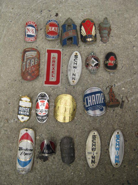 Lot of 20 bicycle head badges (1 of 1)