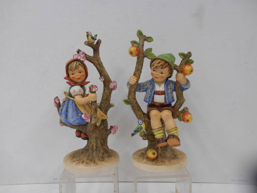 2 Large Hummels Apple Tree Boy & Girl (1 of 1)