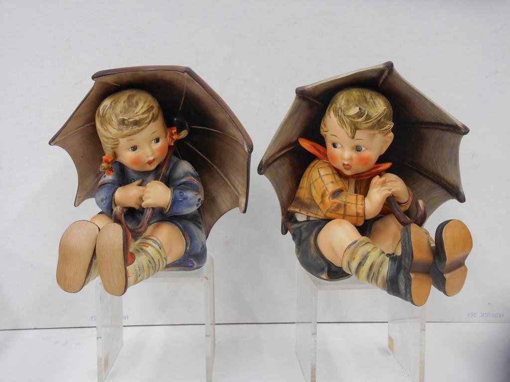 Hummel Large Umbrella Boy & Girl (1 of 1)
