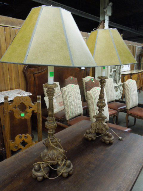 Pr Altar Candlesticks Lamps (1 of 4)