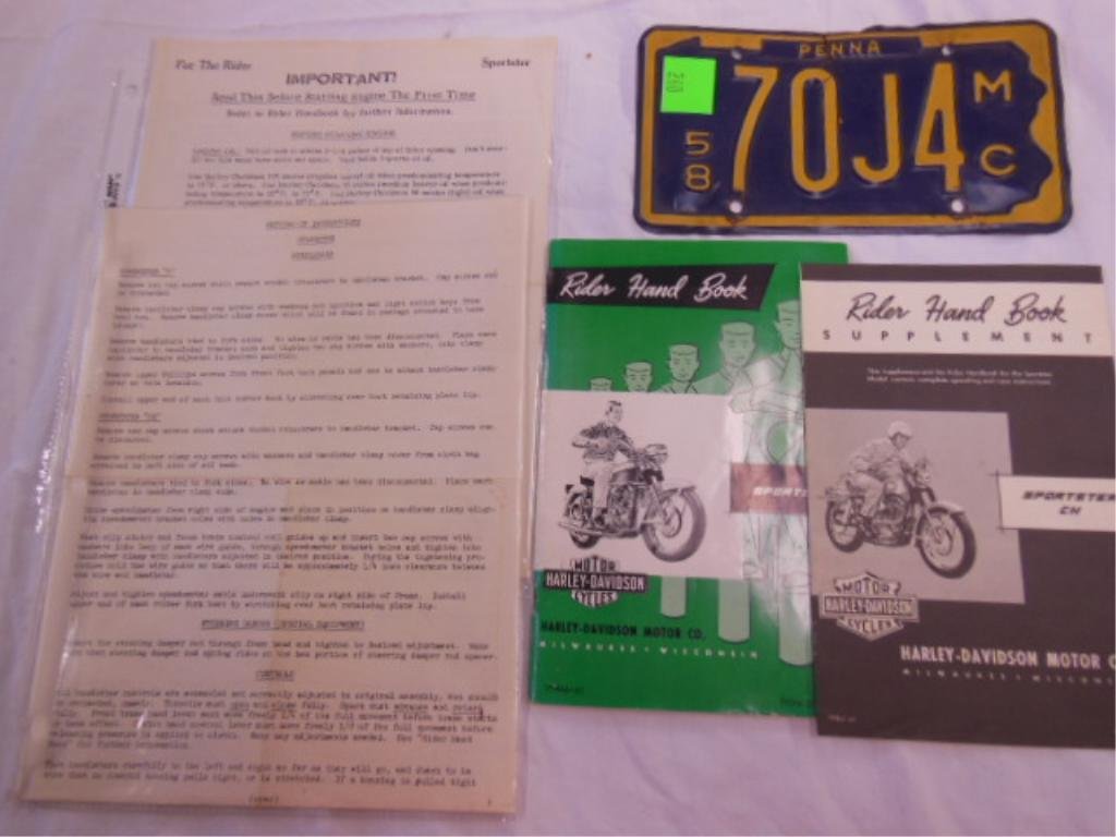 Harley Davidson Hand Books & Instructions (1 of 4)