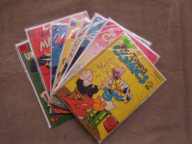 Lot of Disney Themed Comic Books (1 of 4)