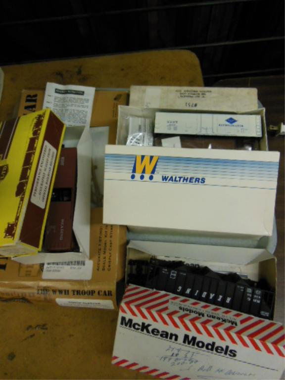 4 H-O Model Train Kits & Other (1 of 4)