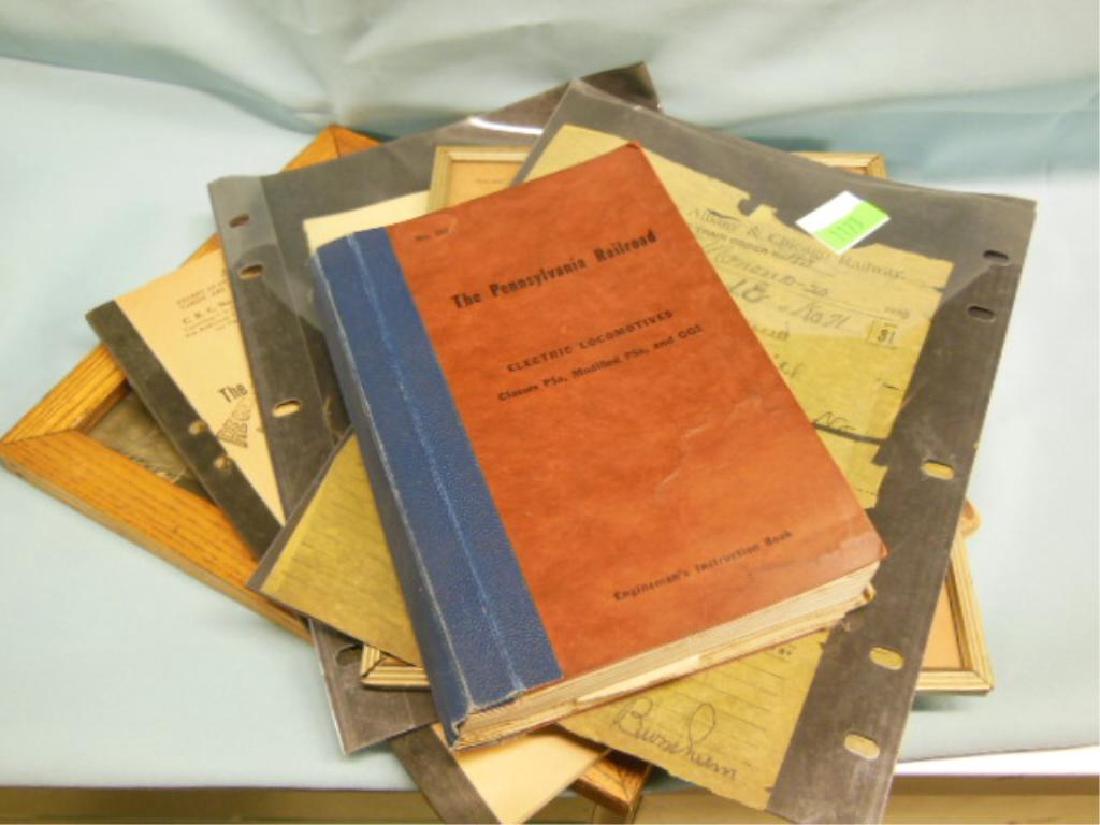 Lot RR manuals, pamphlets etc (1 of 5)