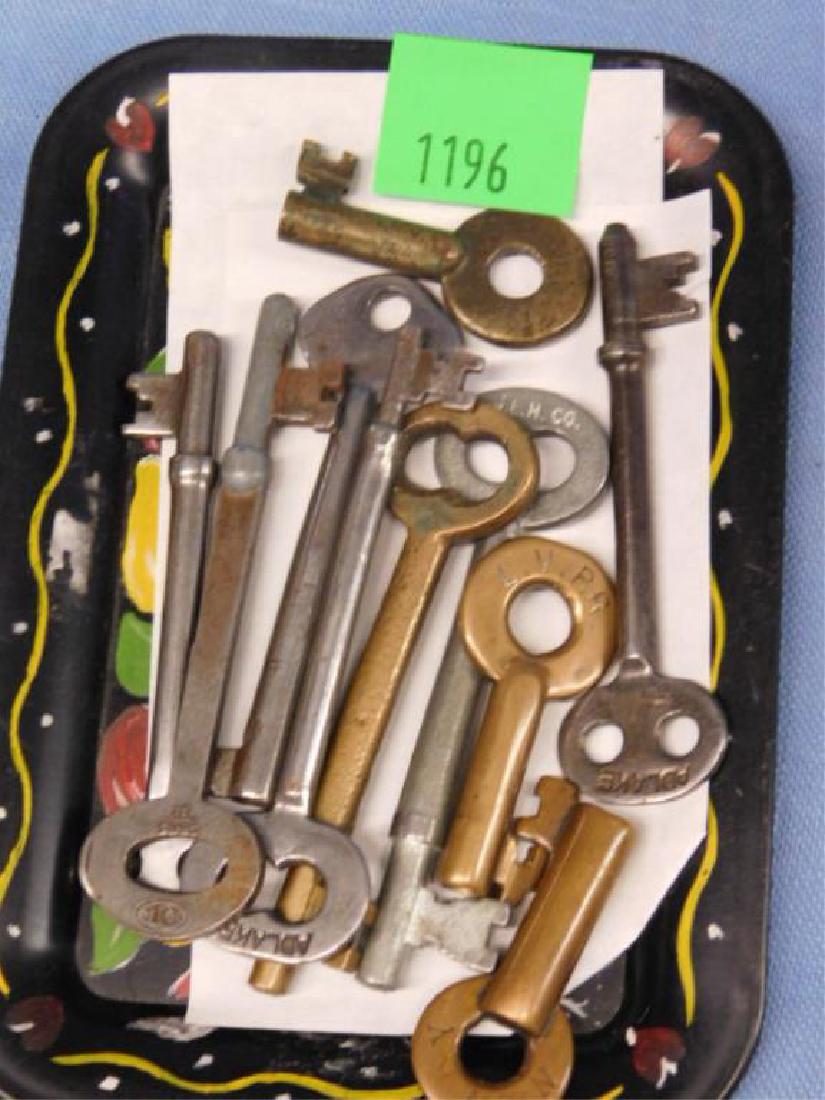 Lot RR Switch Lock Keys (1 of 4)