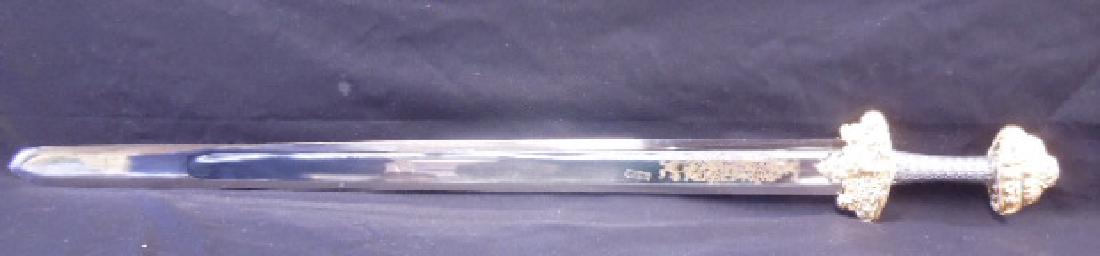 Franklin Mint Viking Sword (1 of 5)