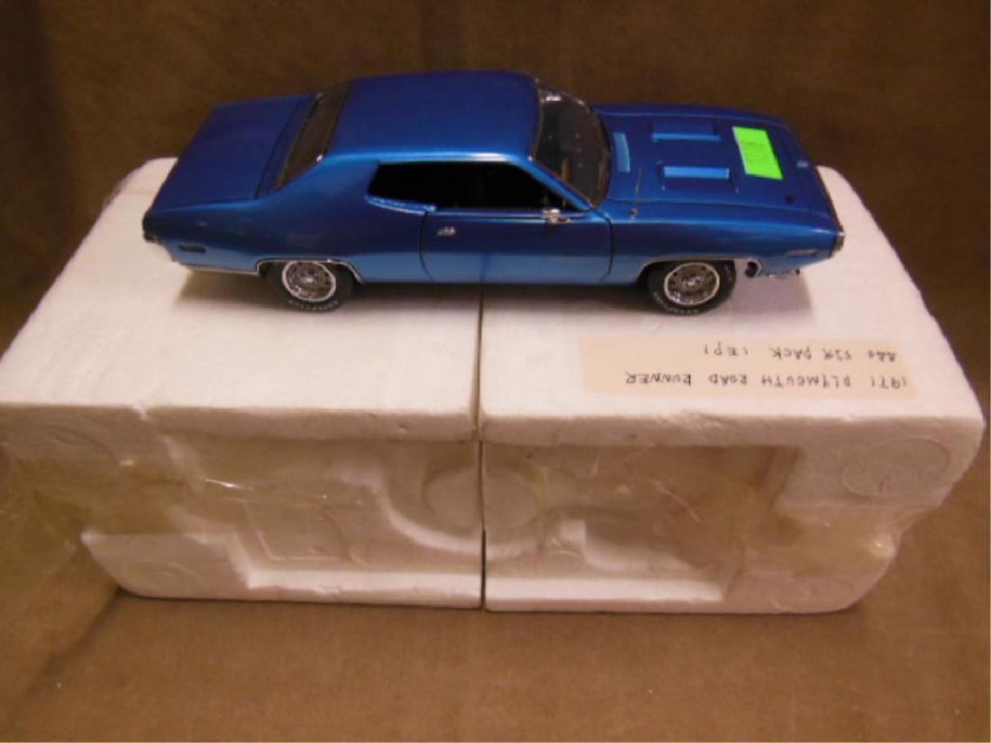 F. M. 1971 Plymouth Road Runner Diecast Car (1 of 4)