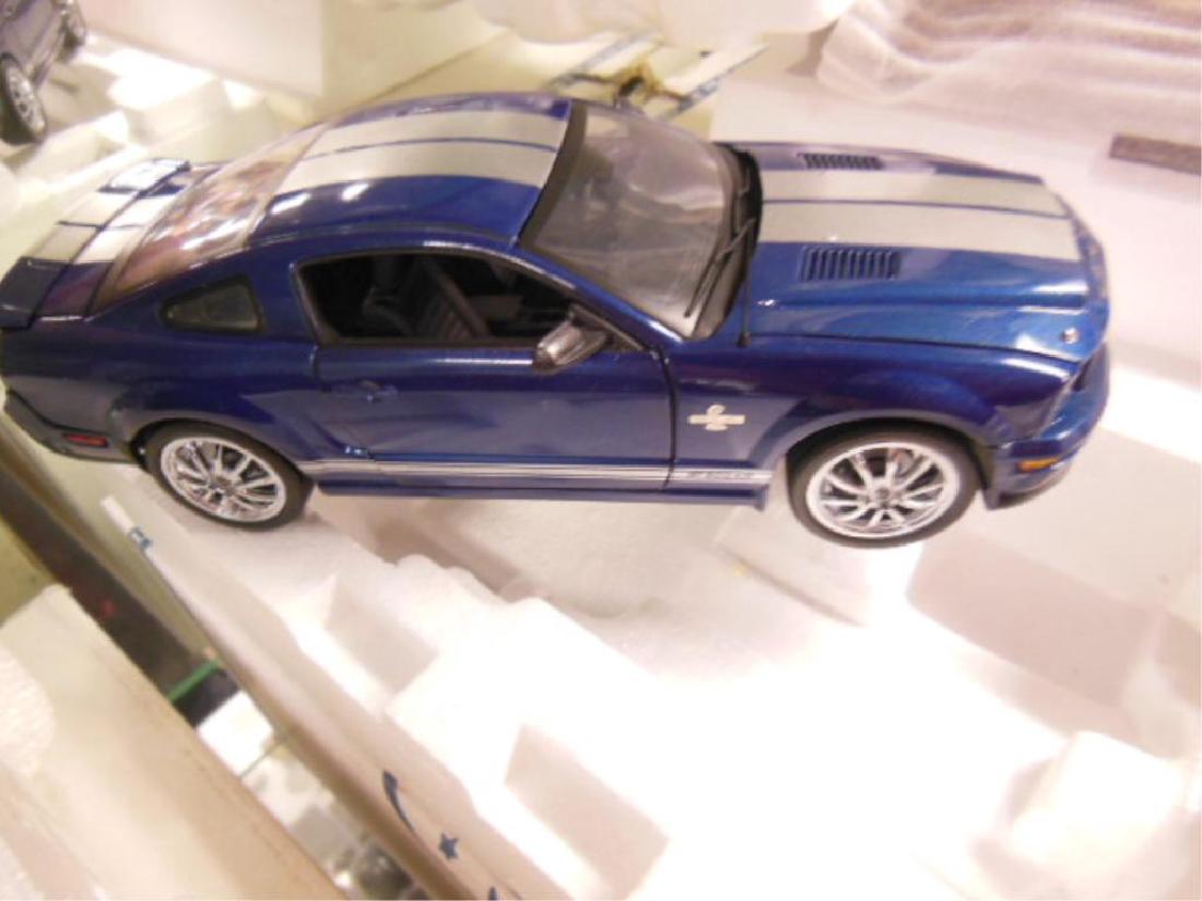 Franklin Mint Diecast car 2008 Mustang Shelby (1 of 3)