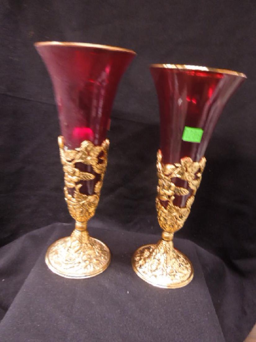 Pr Franklin Mint Queen Victoria Rose Vases: Pair Franklin Mint "The Queen Victoria Rose Vases" by Rosanne Sanders, both with gold rim ruby crystal inserts in floral decorated 24k gold accent bases 9" each, one with magic marker writing on botto