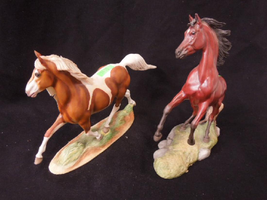 2 Franklin Mint Porcelain Horse Figurine - Feb 26, 2017