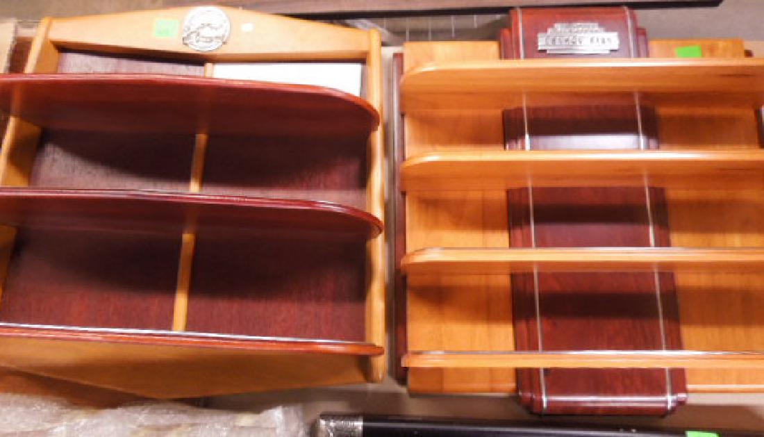 2 Franklin Mint Display Shelves (1 of 3)