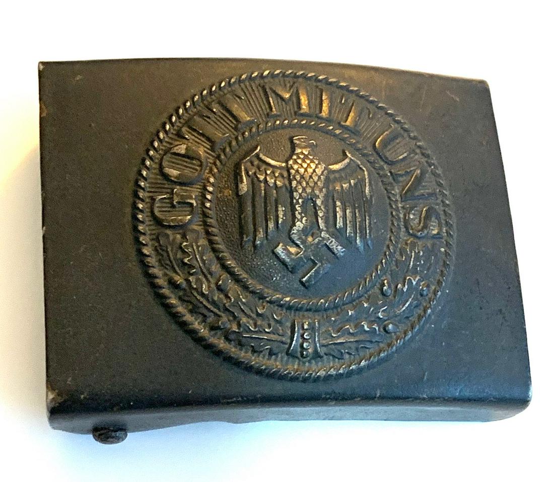 GERMAN WWII WEHRMACHT HEER BELT BUCKLE GOT M IT UNS: German WWII Wehrmacht Heer Belt Buckle, looks like it may have initials engraved on the back and has a markers mark of CB or BC?