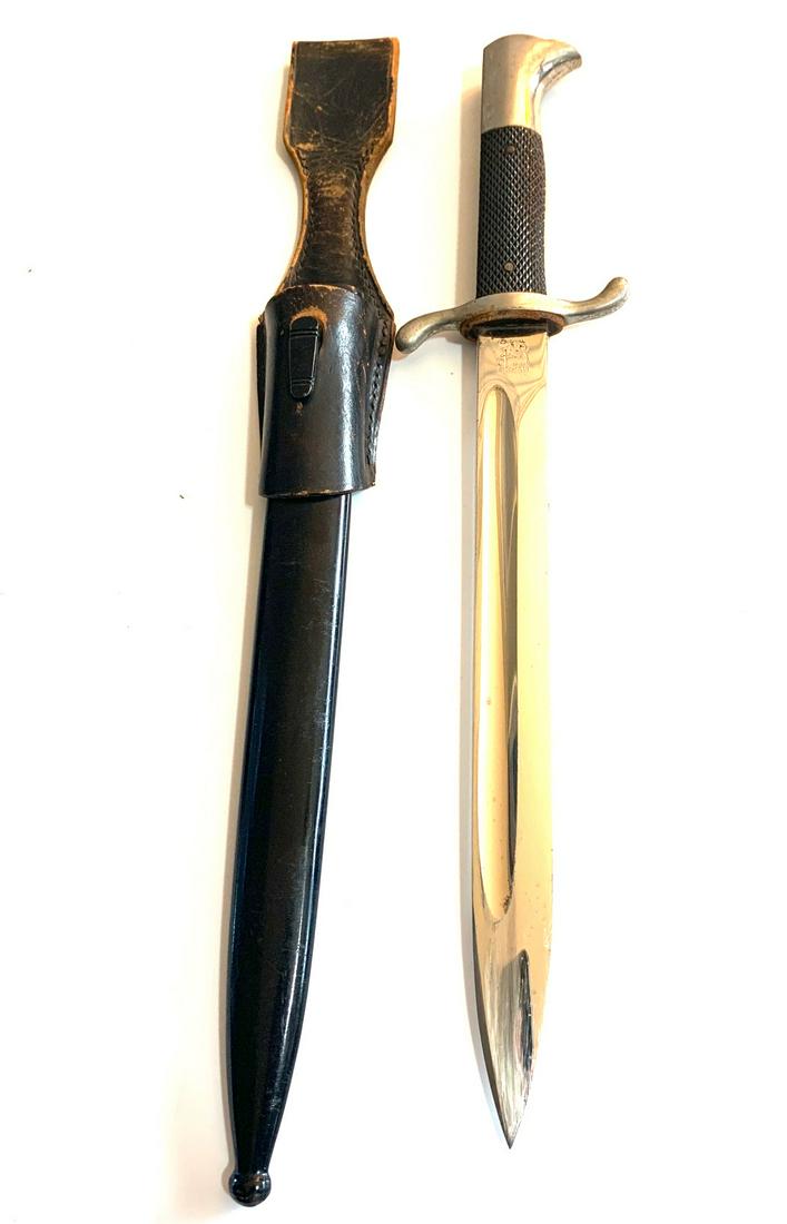 WWII GERMAN WW2 FIREMAN DAGGER KNIFE CARL EICKHORN: WWII German Fireman Dagger/Bayonet Carl Eickhorn Solingen German & Frog in very good condition
