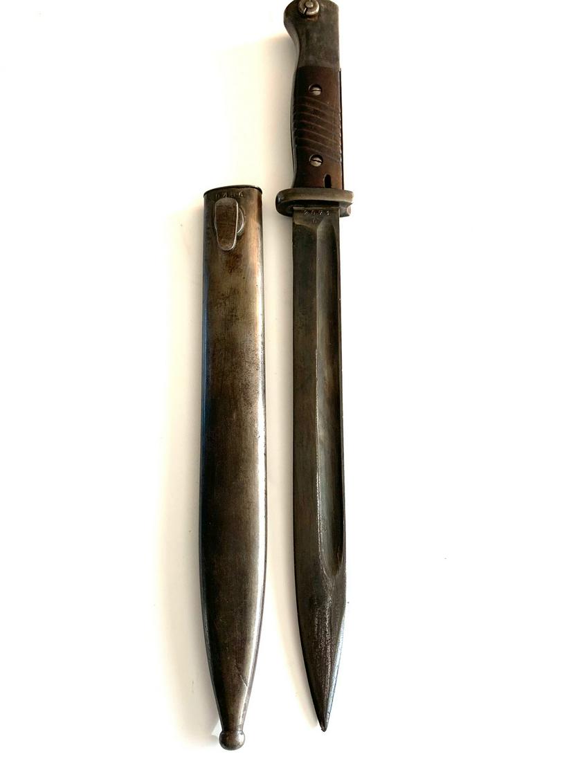 WWII GERMAN K98 98K COMBAT BAYONET J.SCH 1938 WITH E.u.: WWII German K98 98K Combat Bayonet J.Sch 1938 with a non matching, E.u. F. Horster 1939 Scabbard. The bayonet is marked J.Sch and serial number 2071 with a lower case e underneath and 38. The Scabbard