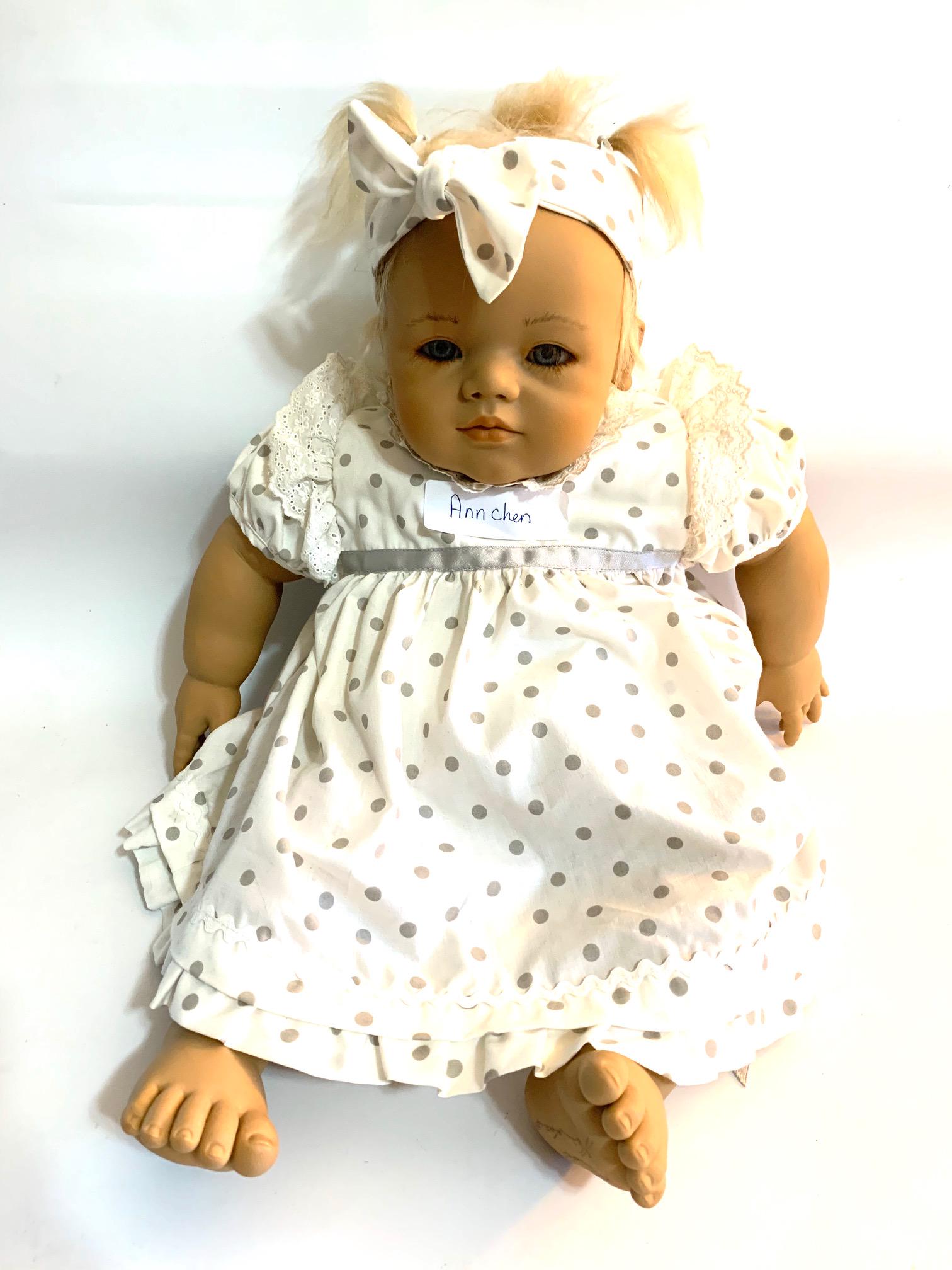 Annette Himstedt 19900/91 Baby Annchen 22" Doll: ANNETTE HIMSTEDT 1990/91 BABY ANNCHEN 22" WITH ORIGINAL OUTFIT AND BOX