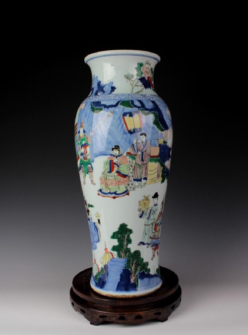 LARGE CHINESE PORCELAIN BLUE AND WHITE WUCAI FIGURES (1 of 8)