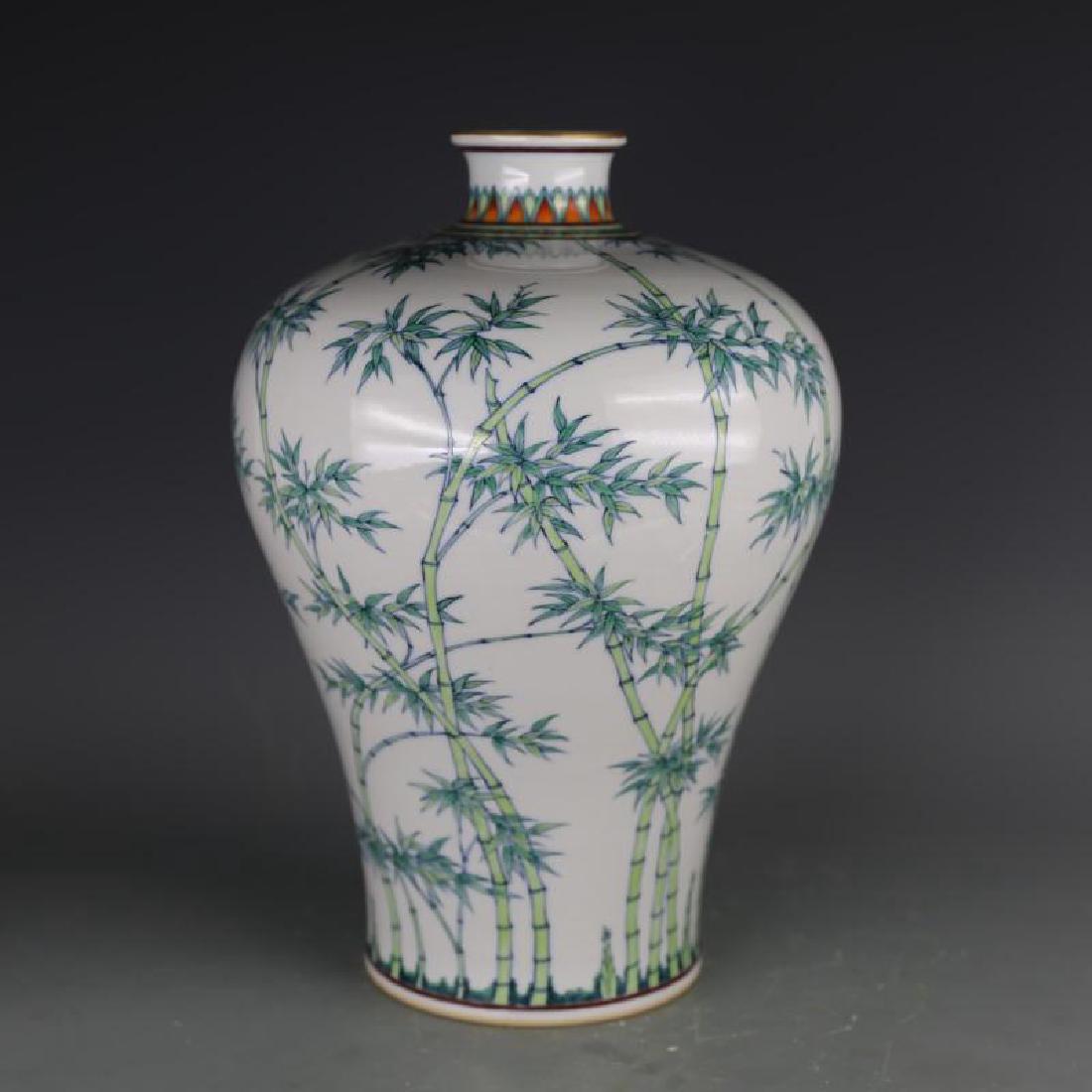 CHINESE PORCELAIN DOUCAI BAMBOO MEIPING VASE (1 of 6)