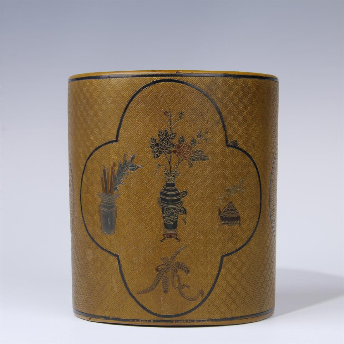 CHINESE GOLD PAINTED LACQUER BRUSH POT (1 of 9)