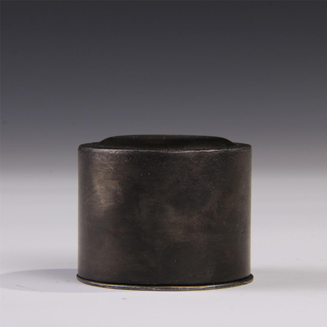 CHINESE TIN LIDDED CYLINDERIAL BOX (1 of 6)