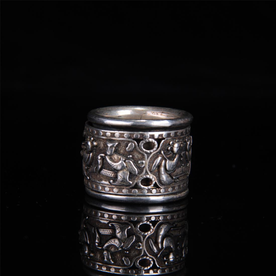 CHINESE SILVER ARCHER'S RING (1 of 5)
