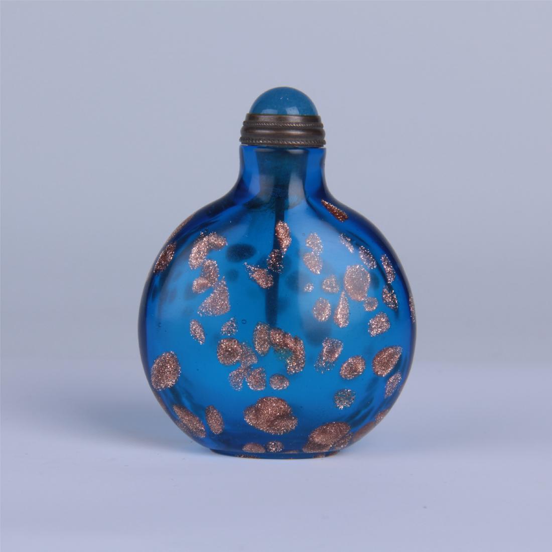 CHINESE PARTLY GILT BLUE PEKING GLASS SNUFF BOTTLE (1 of 6)