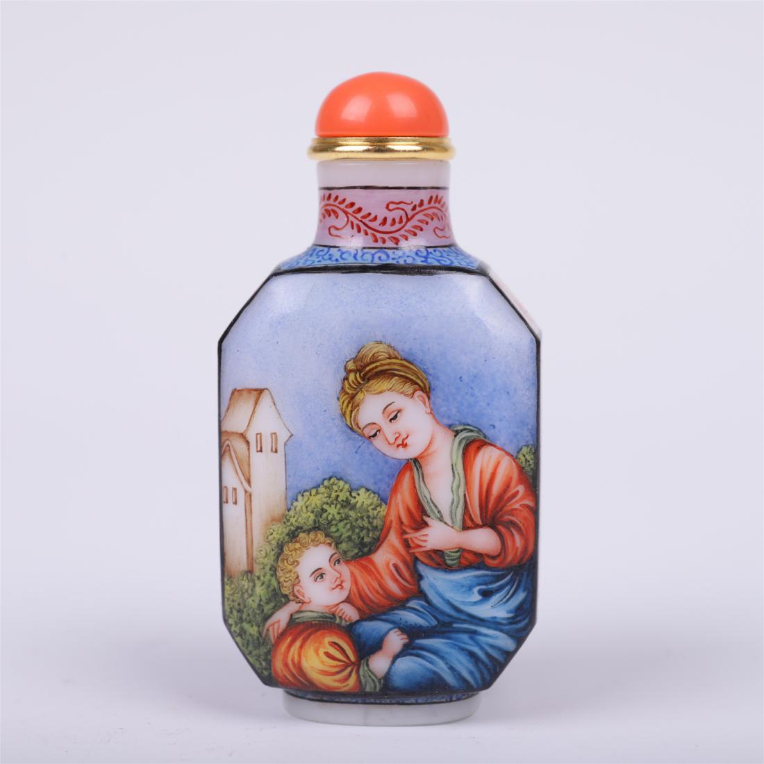 CHINESE PAINTED PEKING GLASS SNUFF BOTTLE (1 of 7)