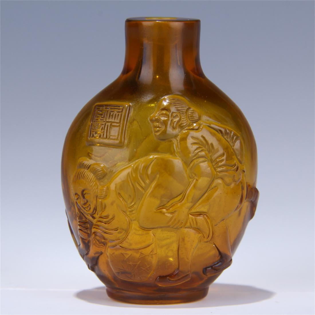 CHINESE BROWN PEKING GLASS SNUFF BOTTLE (1 of 6)