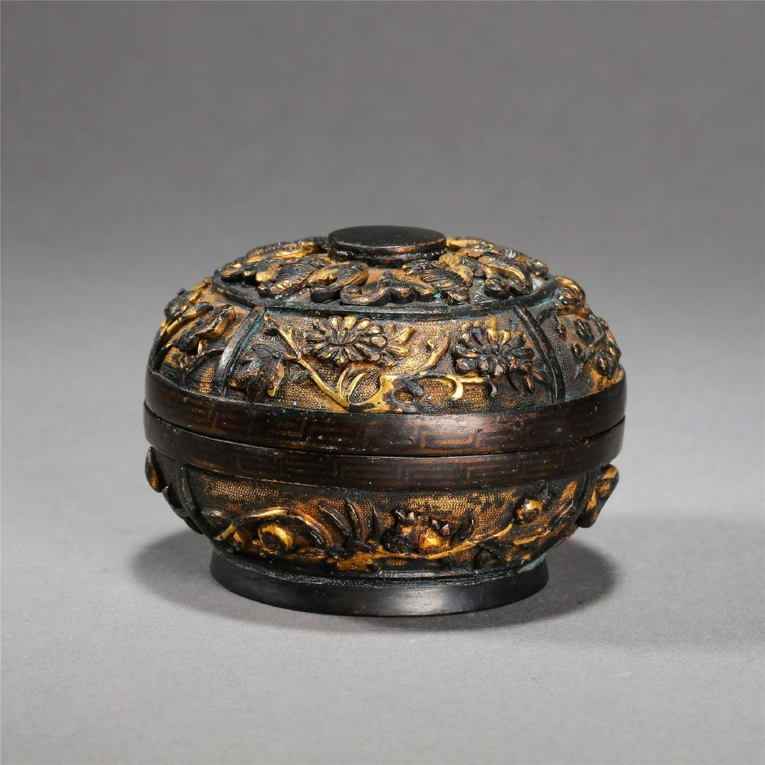 CHINESE GILT BRONZE LIDDED ROUND BOX (1 of 9)